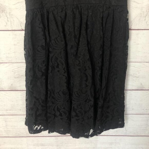 Francesca's Lace Heart Embroidered Dress M - Picture 6 of 7